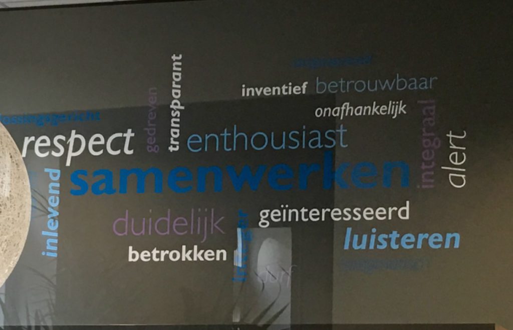 Reclamebord hal stadhuis